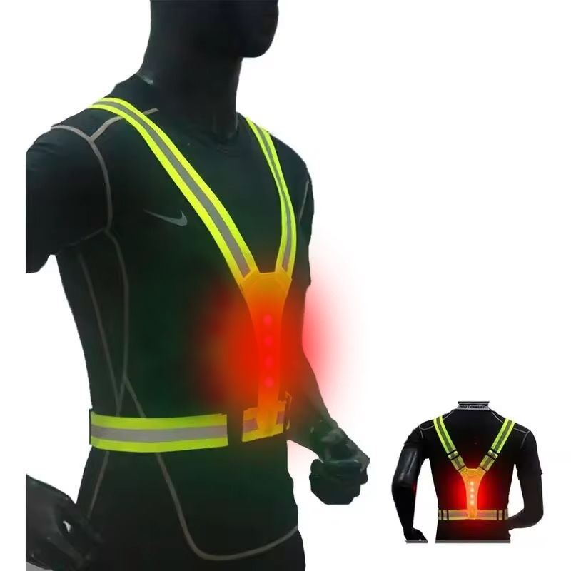 Gilet da corsa a LED Cinghie r - Summer Nights Clothing recensione e prezzo