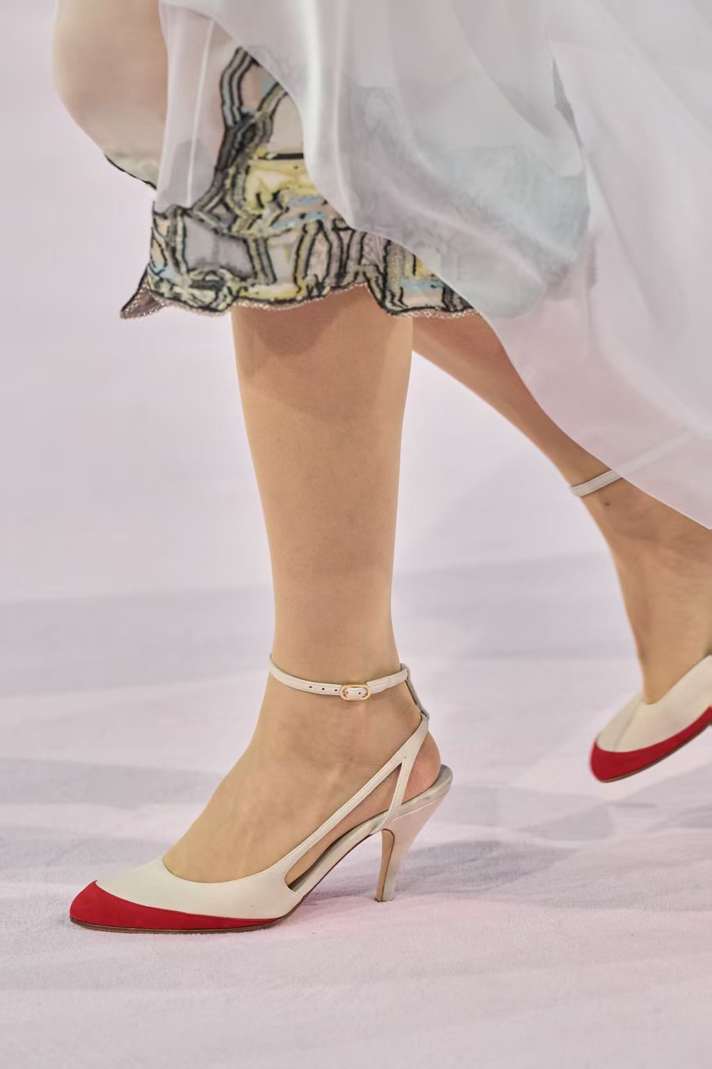 Nuovi Sandali Donna Primavera/ - Summer Clothing Colors recensione e prezzo